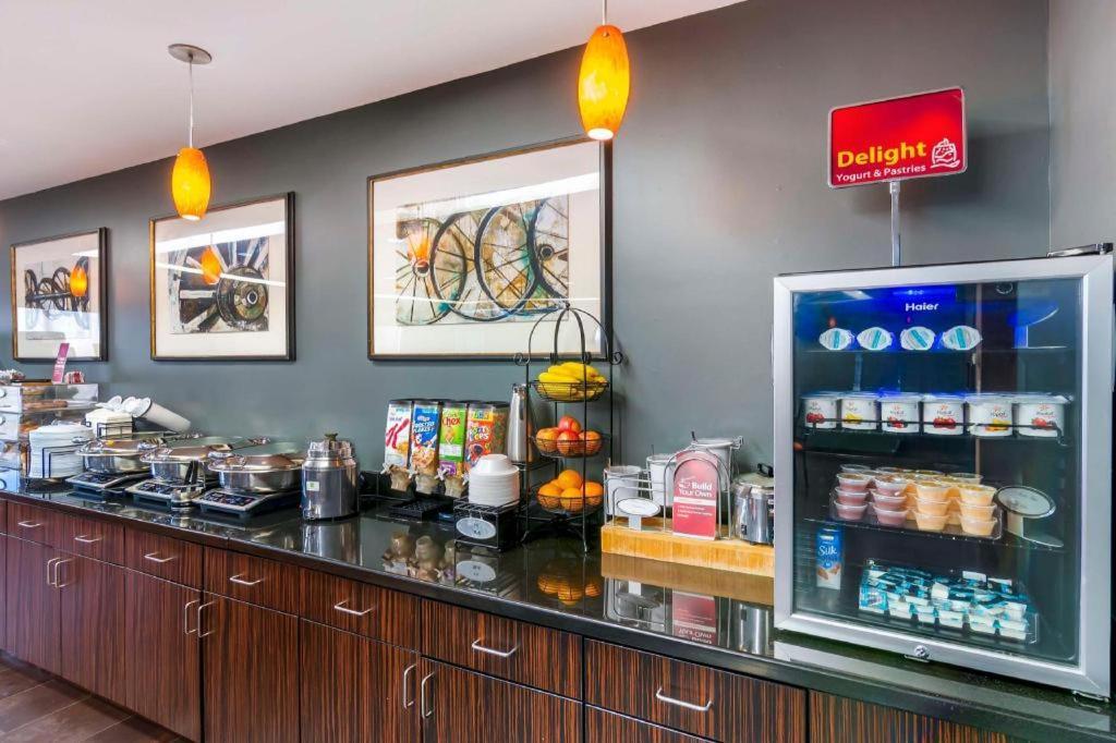 Best Western Plus Olathe Hotel Eksteriør bilde