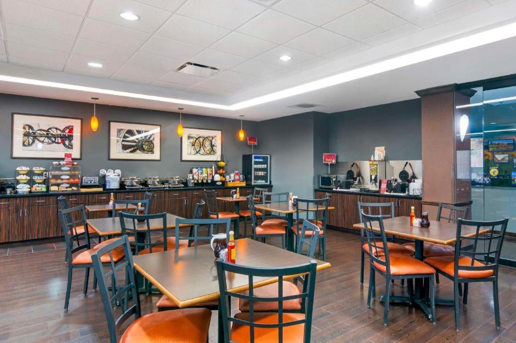 Best Western Plus Olathe Hotel Eksteriør bilde
