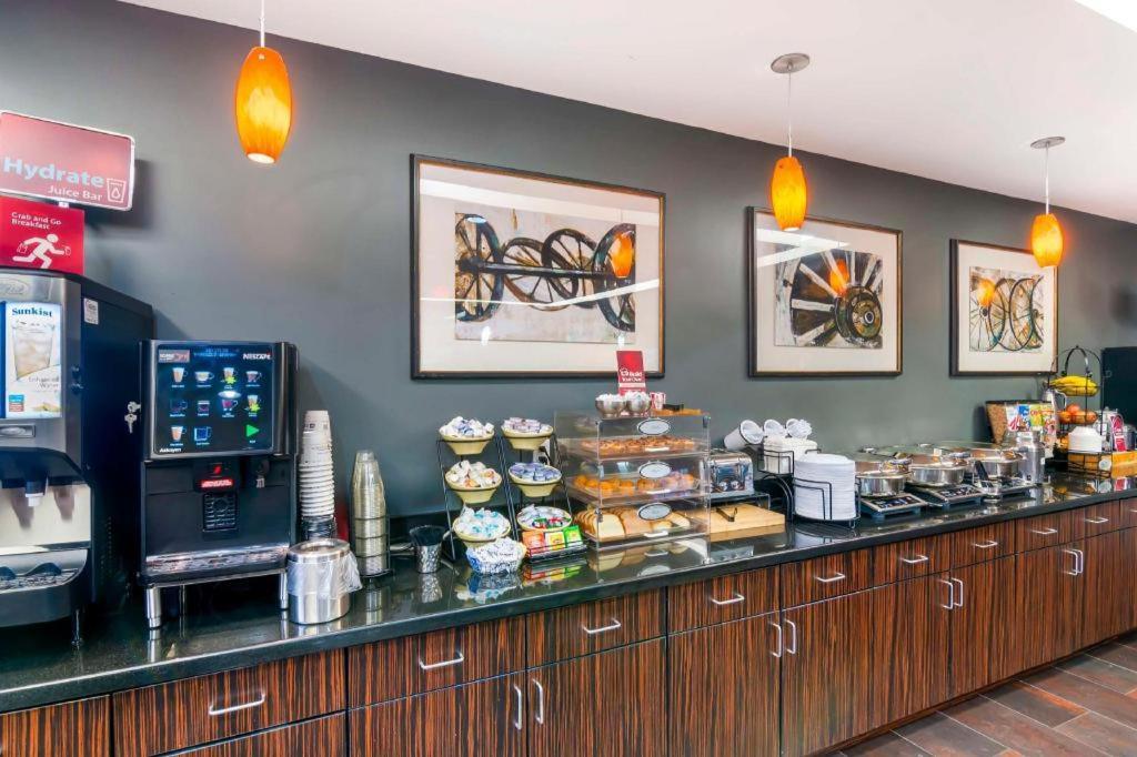 Best Western Plus Olathe Hotel Eksteriør bilde