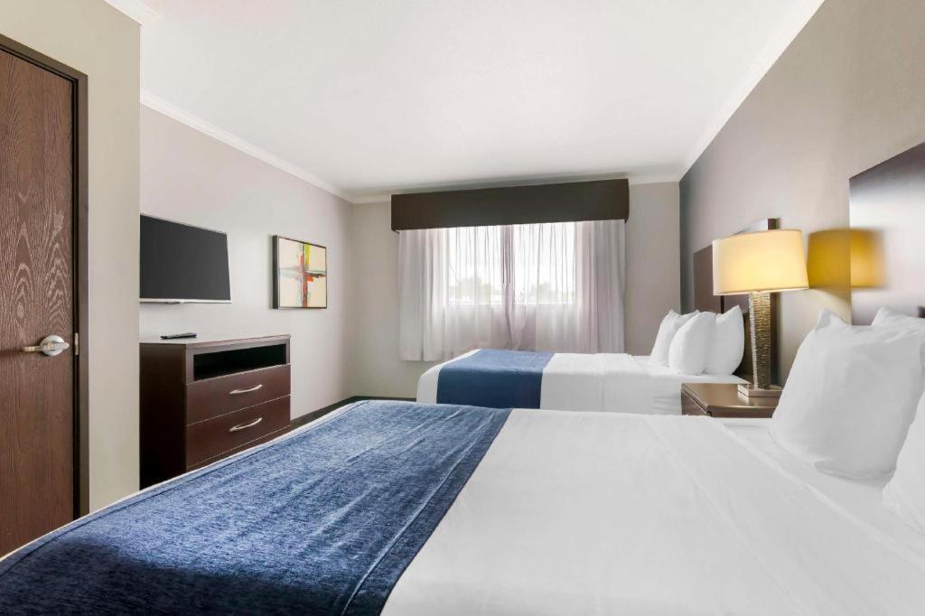 Best Western Plus Olathe Hotel Eksteriør bilde