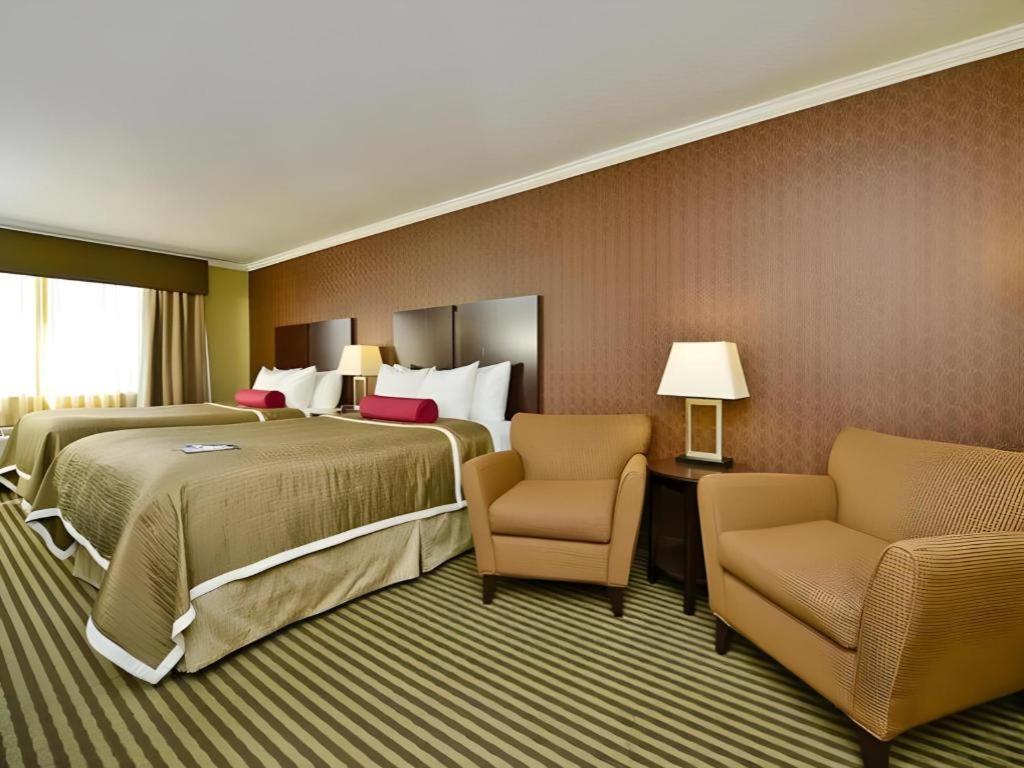 Best Western Plus Olathe Hotel Eksteriør bilde