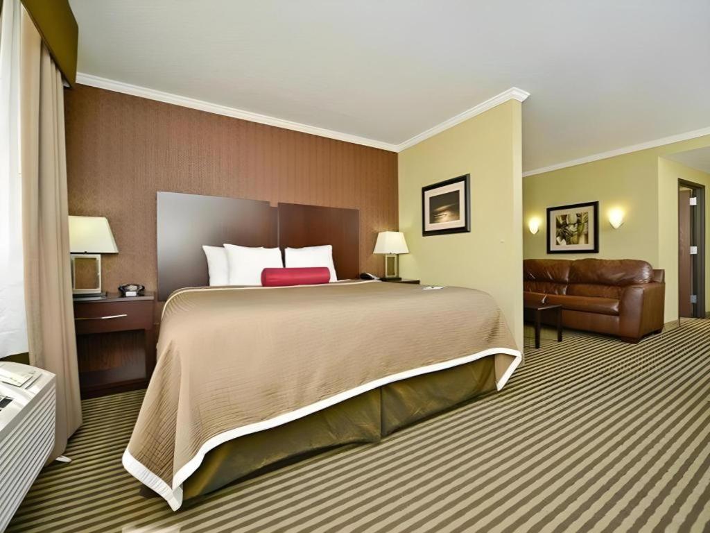 Best Western Plus Olathe Hotel Eksteriør bilde
